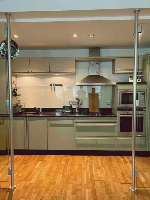 Stunning Victorian Mansion Apartment - Hosted By Agf Property - Free Parking Upon Request Brighton Exterior photo