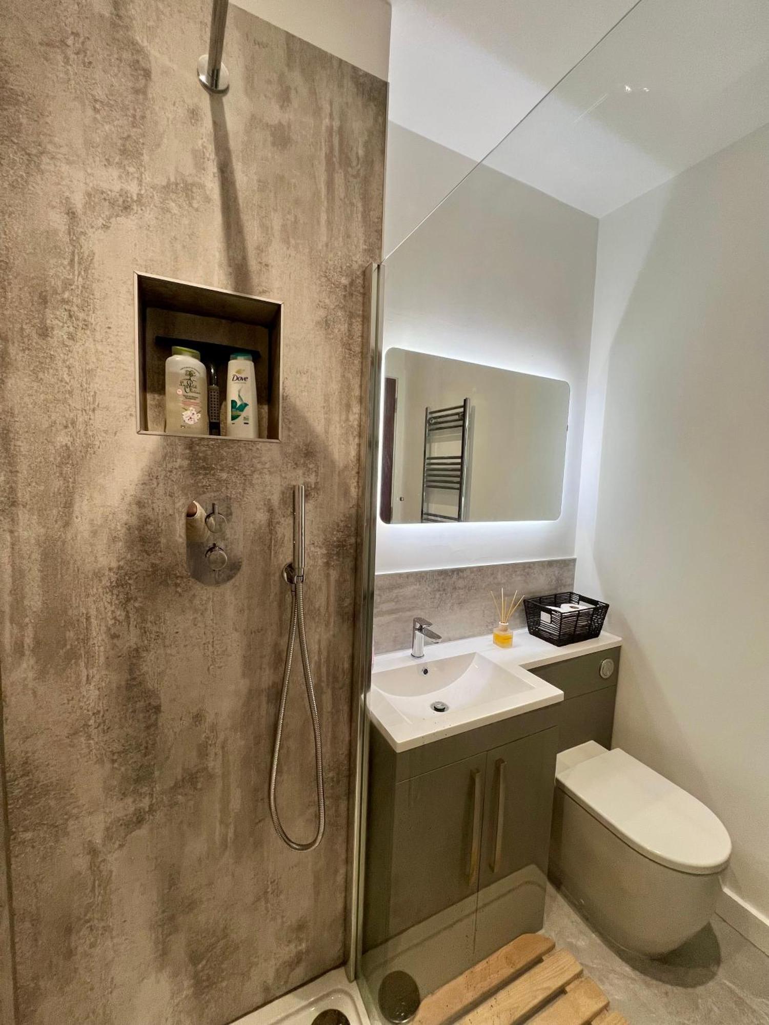 Stunning Victorian Mansion Apartment - Hosted By Agf Property - Free Parking Upon Request Brighton Exterior photo
